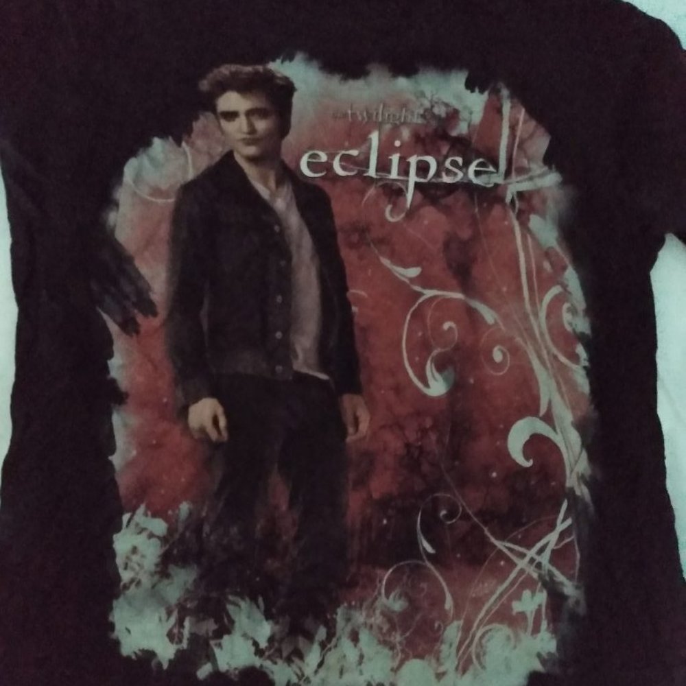 TWILIGHT SAGA ECLIPSE EDWARD SHIRT